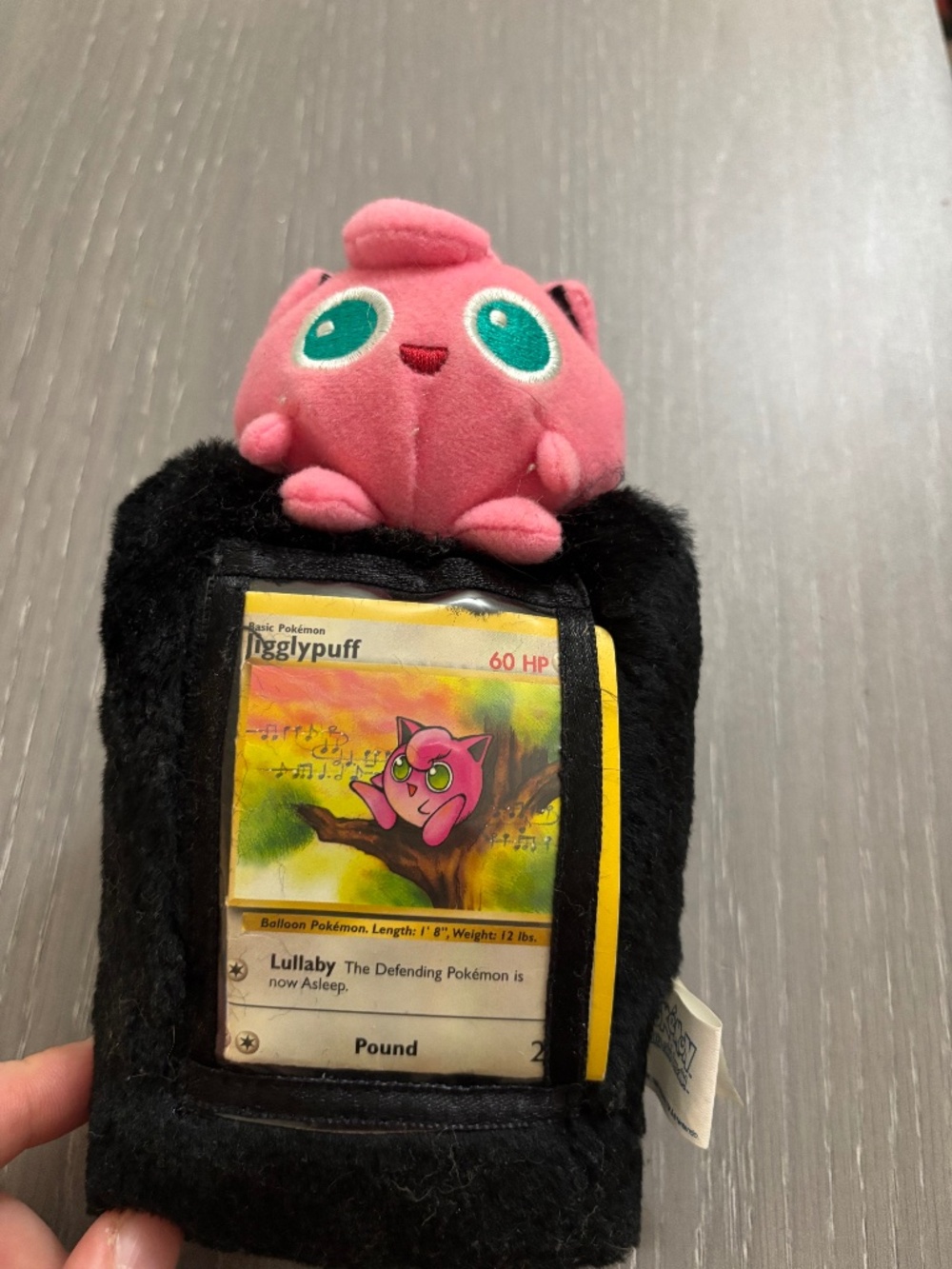 Vintage plush, jiggly puff card display holder